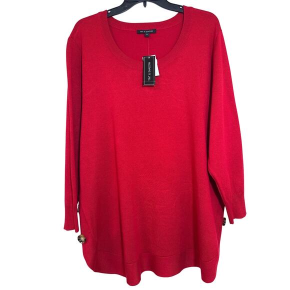 Tint & Shadow XL Red Sweater, C neck Round Hem With Tortoise Shell Look Buttons - Picture 1 of 6